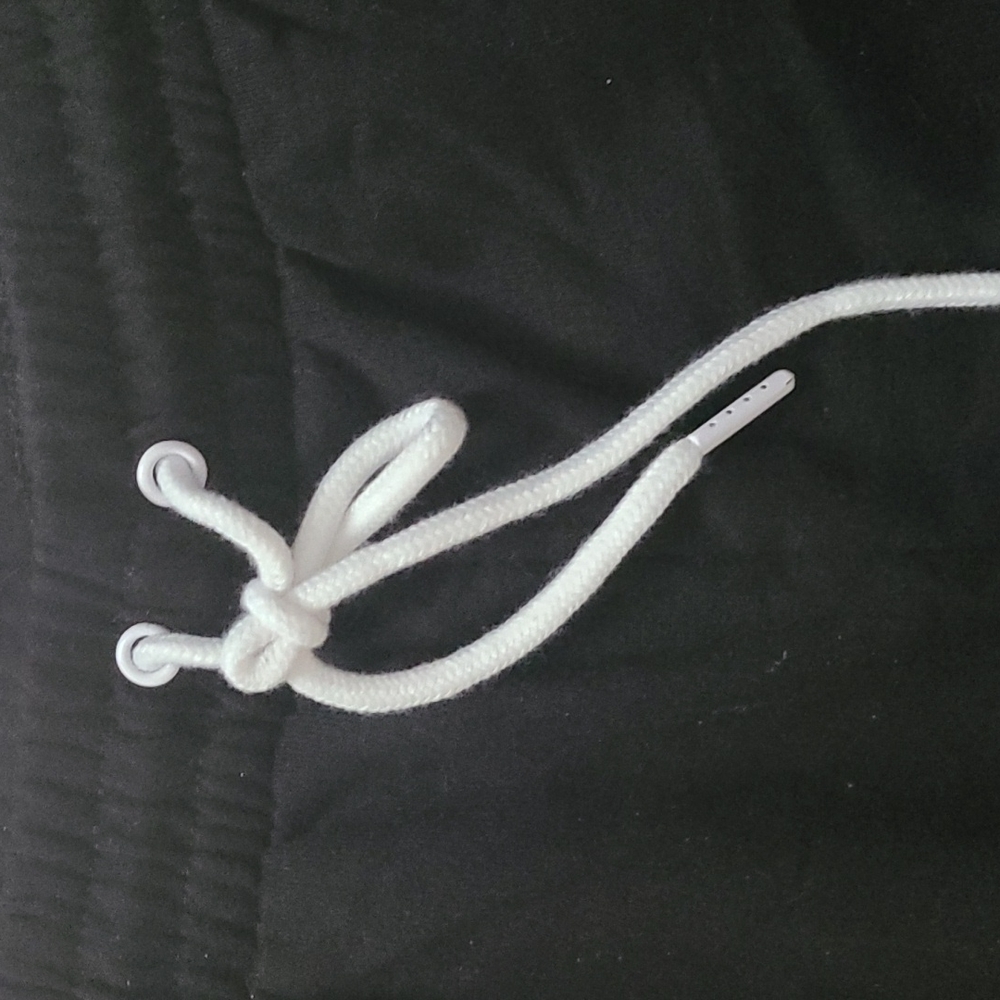 Joggers - Picture 2 of 5